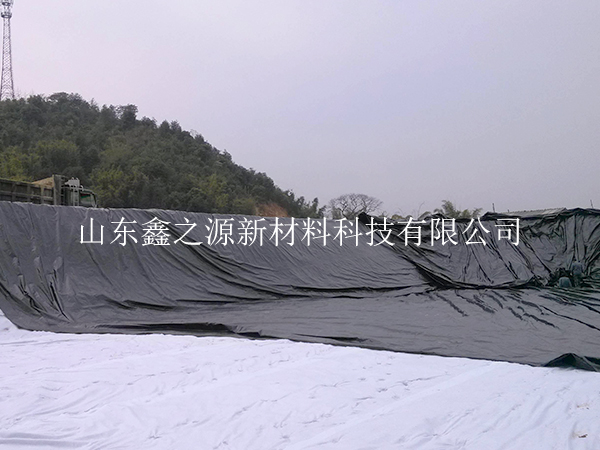 糙面養(yǎng)殖防滲膜鋪設(shè)過程中有哪些注意事項？